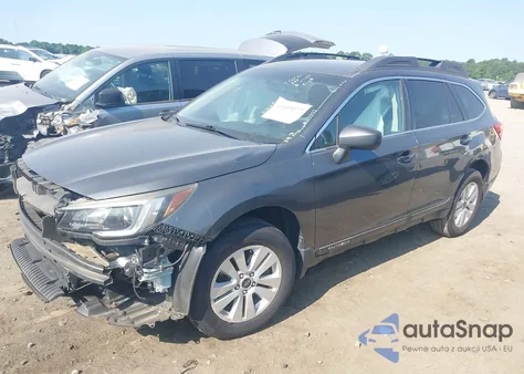 2018 Subaru Outback 2.5I Premium z USA, uszkodzony, nr VIN 4S4BSACCXJ3204993